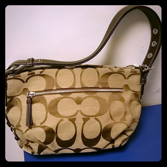 Coach Handbags - NWT COACH DUFFEL BAG Coach Handbags - NWT COACH DUFFEL BAG